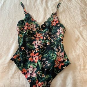 One piece floral swim suit